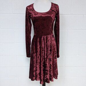 NWOT Marc Bouwer Unlimited Long Sleeve Velvet Dress, Small